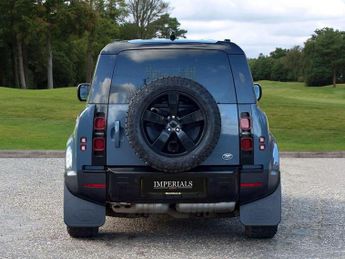 Land Rover Defender 110 3.0 D300 MHEV HSE Hard Top SUV Auto 4WD MWB Euro 6 (s/s) 5dr