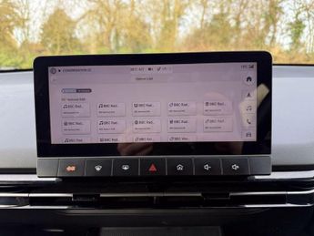 MG MG4 64kWh Trophy Long Range Auto 5dr