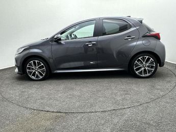 Toyota Yaris Excel Hev Cvt