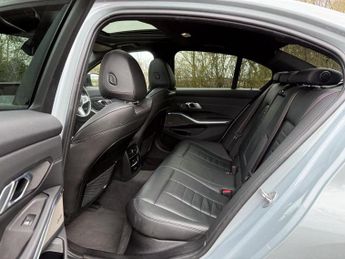 BMW 3 Series 3.0 M340i MHT Auto xDrive Euro 6 (s/s) 4dr