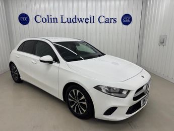 Mercedes A Class 1.3 A180 SE Hatchback 5dr Petrol Manual | Service History | Part