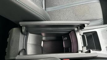 Peugeot 308 1.2 PureTech Allure Hatchback 5dr Petrol EAT Euro 6 (s/s) (130 p