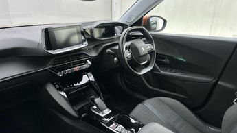 Peugeot E-2008 50kWh Allure Premium SUV 5dr Electric Auto (136 ps)
