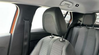 Peugeot E-2008 50kWh Allure Premium SUV 5dr Electric Auto (136 ps)