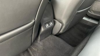 Peugeot E-2008 50kWh Allure Premium SUV 5dr Electric Auto (136 ps)