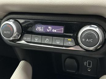 Nissan Micra 1.0 IG-T 92 Tekna 5dr CVT