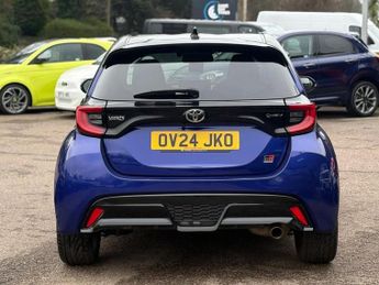Toyota Yaris 1.5 VVT-h GR SPORT Hatchback 5dr Petrol Hybrid E-CVT Euro 6 (s/s