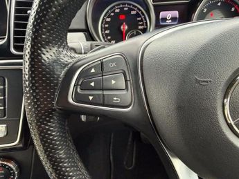 Mercedes-Benz GLE 3.0 GLE350d V6 designo Line SUV 5dr Diesel G-Tronic 4MATIC Euro 