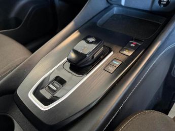 Nissan Qashqai 1.5 h e-POWER N-Connecta SUV 5dr Petrol Hybrid Auto