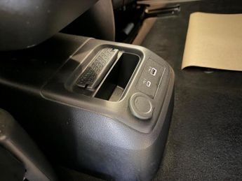 Nissan ARIYA 63kWh Advance SUV 5dr Electric Auto 22kW Charger