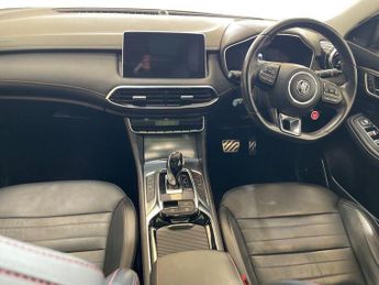 MG HS 1.5 T-GDI Exclusive 5dr DCT