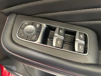 MG HS 1.5 T-GDI Exclusive 5dr DCT