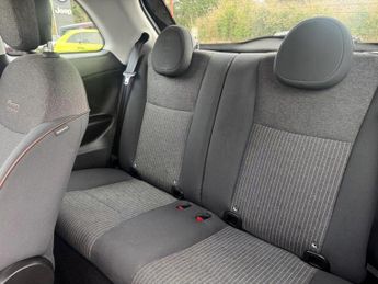 Fiat 500e 42kWh Icon Auto 3dr