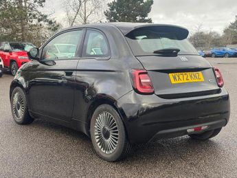 Fiat 500e 42kWh Icon Auto 3dr