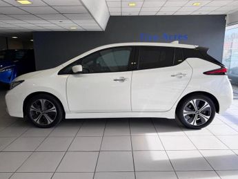 Nissan Leaf 40kWh Tekna Hatchback 5dr Electric Auto