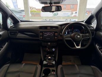 Nissan Leaf 40kWh Tekna Hatchback 5dr Electric Auto