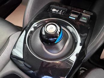 Nissan Leaf 40kWh Tekna Hatchback 5dr Electric Auto