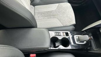 Peugeot E-208 50kWh GT Premium Hatchback 5dr Electric Auto (136 ps)