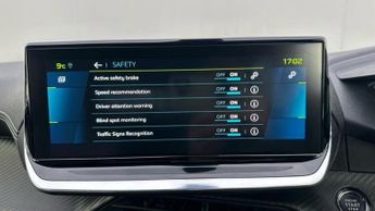 Peugeot E-208 50kWh GT Premium Hatchback 5dr Electric Auto (136 ps)