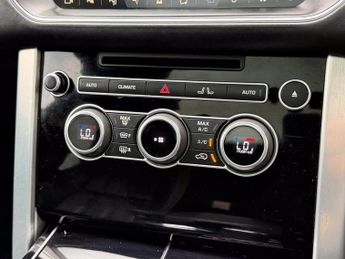 Land Rover Range Rover 4.4 SD V8 Autobiography SUV 5dr Diesel Auto 4WD Euro 6 (s/s) (33
