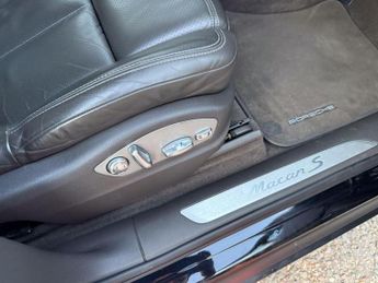 Porsche Macan 3.0 V6 S PDK 4WD Euro 6 (s/s) 5dr