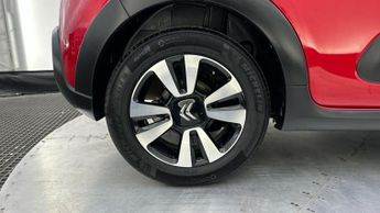 Citroen C3 1.2 PureTech PLUS Hatchback 5dr Petrol EAT6 Euro 6 (s/s) (110 ps