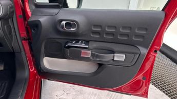 Citroen C3 1.2 PureTech PLUS Hatchback 5dr Petrol EAT6 Euro 6 (s/s) (110 ps