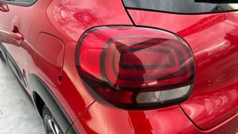 Citroen C3 1.2 PureTech PLUS Hatchback 5dr Petrol EAT6 Euro 6 (s/s) (110 ps