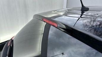 Citroen C3 1.2 PureTech PLUS Hatchback 5dr Petrol EAT6 Euro 6 (s/s) (110 ps