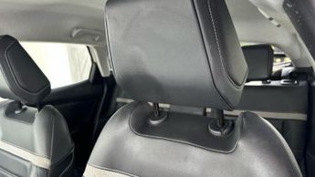 Citroen e-C4 50kWh Shine Plus Hatchback 5dr Electric Auto (7.4kW Charger) (13