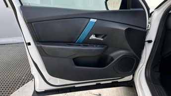 Citroen e-C4 50kWh Shine Plus Hatchback 5dr Electric Auto (7.4kW Charger) (13