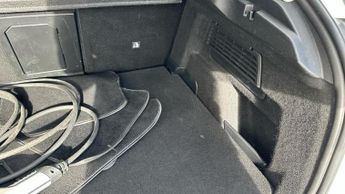 Citroen e-C4 50kWh Shine Plus Hatchback 5dr Electric Auto (7.4kW Charger) (13