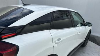 Citroen e-C4 50kWh Shine Plus Hatchback 5dr Electric Auto (7.4kW Charger) (13