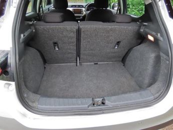 Nissan Micra 1.0 IG-T Acenta Hatchback 5dr Petrol XTRON Euro 6 (s/s) (92 ps)