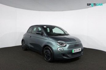 Fiat 500 42kWh Giorgio Armani Hatchback 3dr Electric Auto (118 ps)