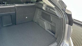 Citroen e-C4 50kWh e-series Hatchback 5dr Electric Auto (7.4kW Charger) (136 