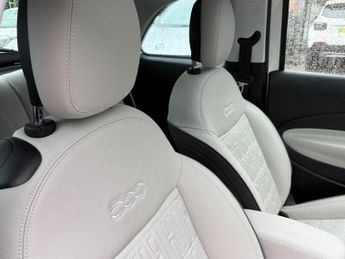 Fiat 500e 42kWh La Prima Hatchback 3dr Electric Auto (118 ps)