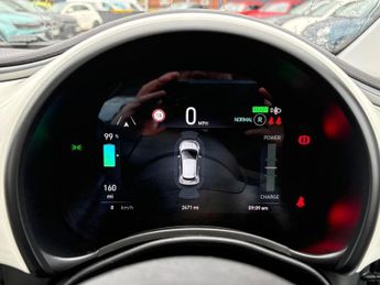 Fiat 500e 42kWh La Prima Hatchback 3dr Electric Auto (118 ps)