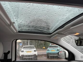 Fiat 500e 42kWh La Prima Hatchback 3dr Electric Auto (118 ps)