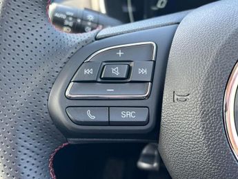 MG MG HS 1.5 T-GDI Trophy DCT Euro 6 (s/s) 5dr
