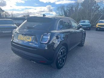 Fiat 600 1.2 MHEV La Prima e-DCT Euro 6 (s/s) 5dr