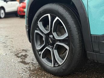 Jeep Avenger 54kWh Summit Auto 5dr