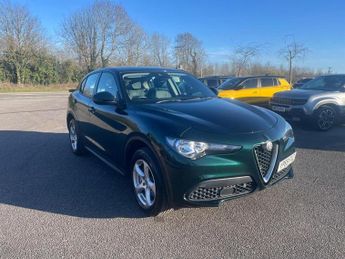 Alfa Romeo Stelvio 2.0T Super Auto Q4 AWD Euro 6 (s/s) 5dr