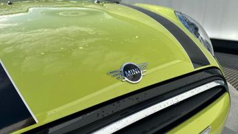 MINI Hatch 1.5 Cooper Classic Hatchback 5dr Petrol Steptronic Euro 6 (s/s) 