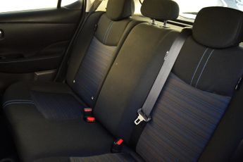 Nissan Leaf 39kWh N-Connecta Hatchback 5dr Electric Auto (150 ps)
