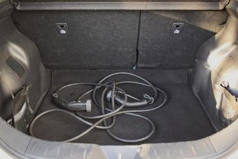 Nissan Leaf 39kWh N-Connecta Hatchback 5dr Electric Auto (150 ps)