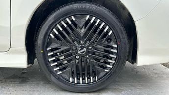 Nissan Leaf 39kWh N-Connecta Hatchback 5dr Electric Auto (150 ps)