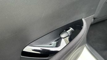 Nissan Leaf 39kWh N-Connecta Hatchback 5dr Electric Auto (150 ps)