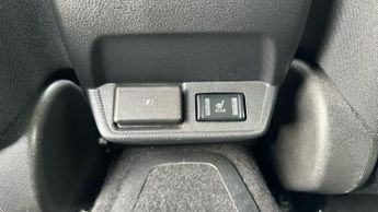 Nissan Leaf 39kWh N-Connecta Hatchback 5dr Electric Auto (150 ps)
