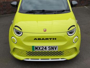 Abarth 500e 42kWh Scorpionissima Hatchback 3dr Electric Auto (155 ps)